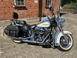 Harley-Davidson Heritage Softail Classic - HARLEY-DAVIDSON 2002 HERITAGE