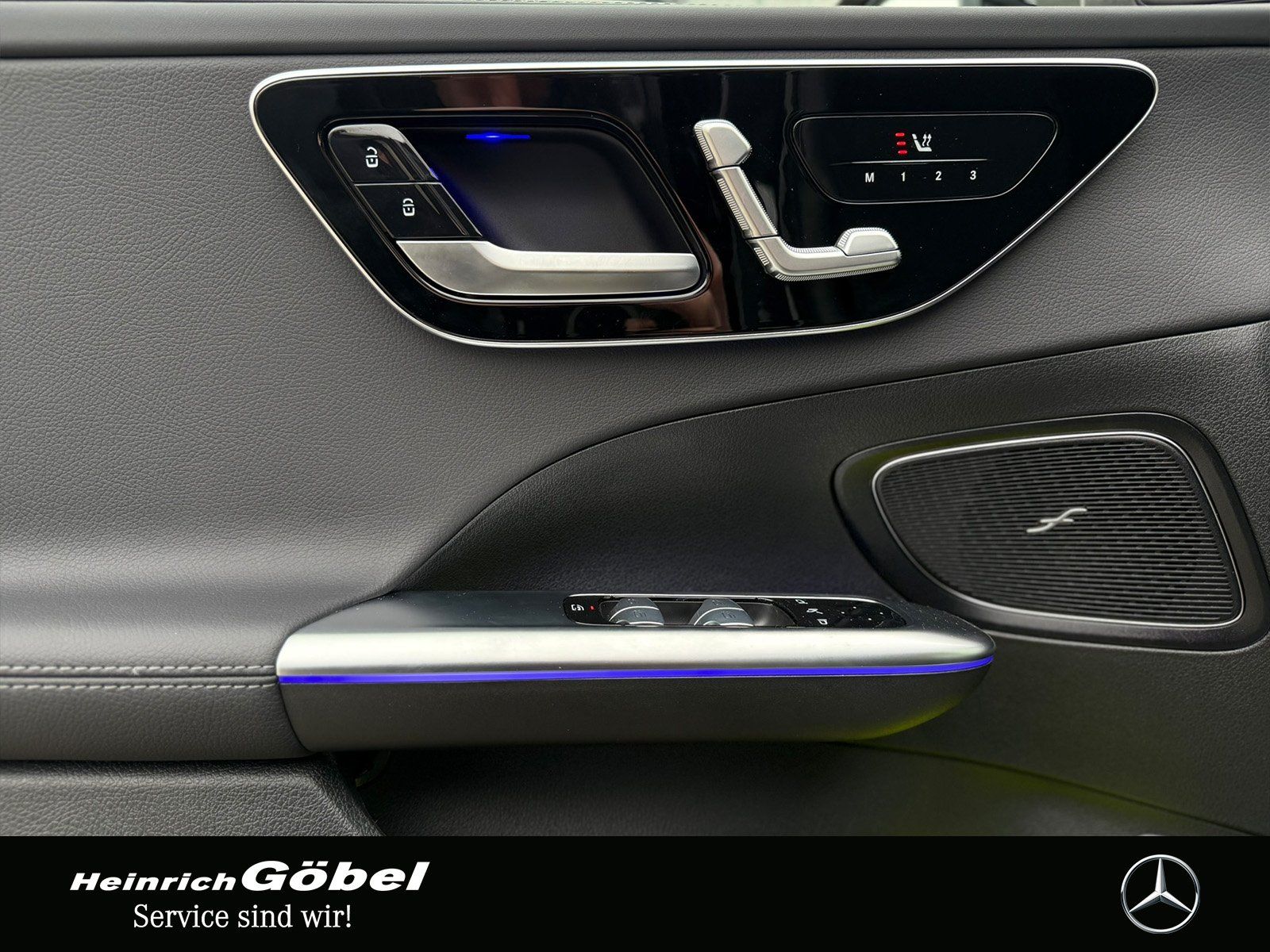 Fahrzeugabbildung Mercedes-Benz C 220 d AMG*MEMORY*AHK*DISTRONIC*DIGITAL*TOTWINK