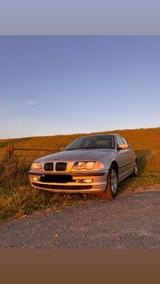 BMW 320i E46 - BMW 320 aus 1998: 320i