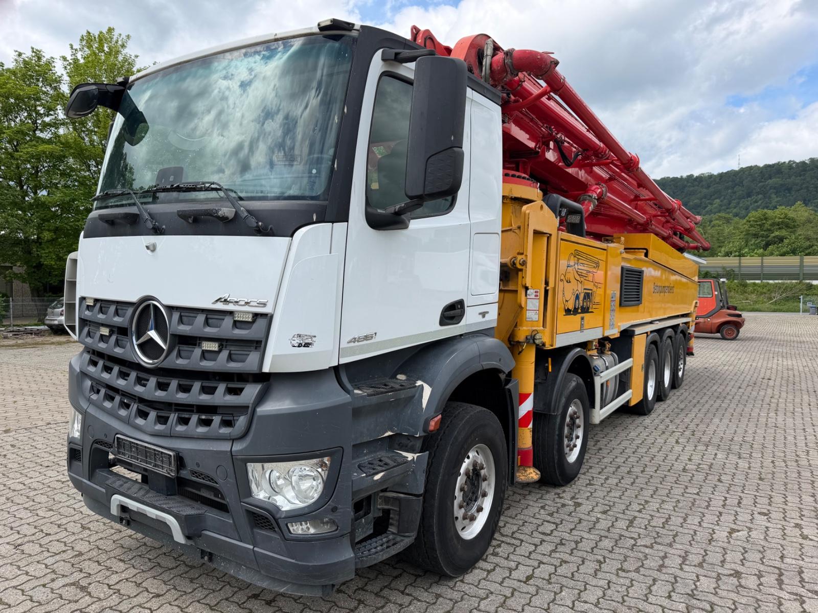 Mercedes-Benz 4851 Arocs putzmeister 56/5
