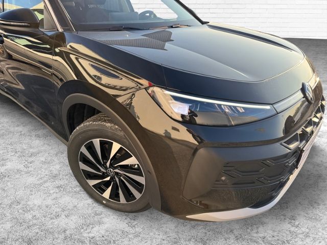 Fahrzeugabbildung Volkswagen T-Roc Style 1.5 l eTSI 150 PS DSG - NAVI*PANO*AP