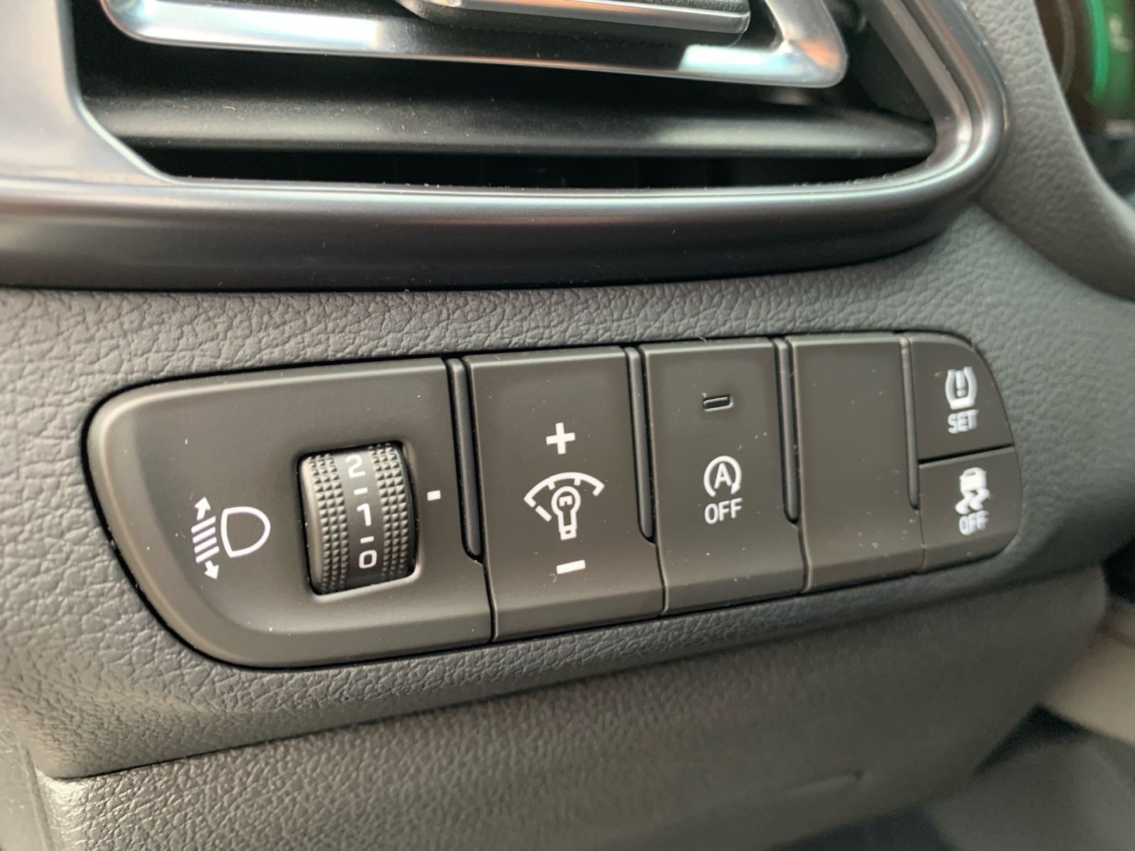 Fahrzeugabbildung Hyundai i30 Fastback 1.5T-GDI 7-DCT N-Line Mild-Hybrid A