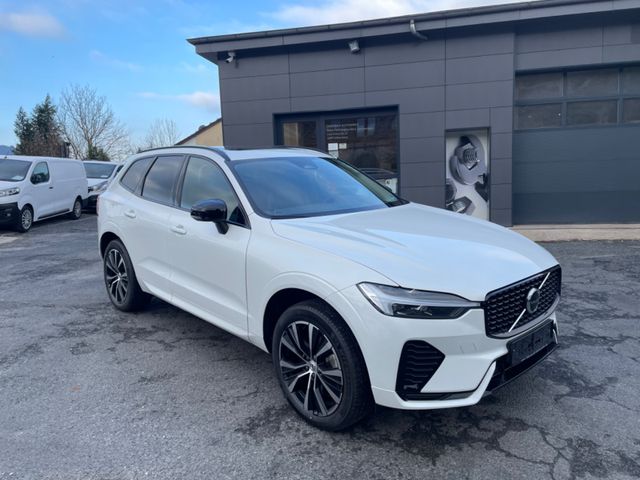 Volvo XC60 Plus Dark 2WD,Leder+Pano+Alu 20'+Standheizu