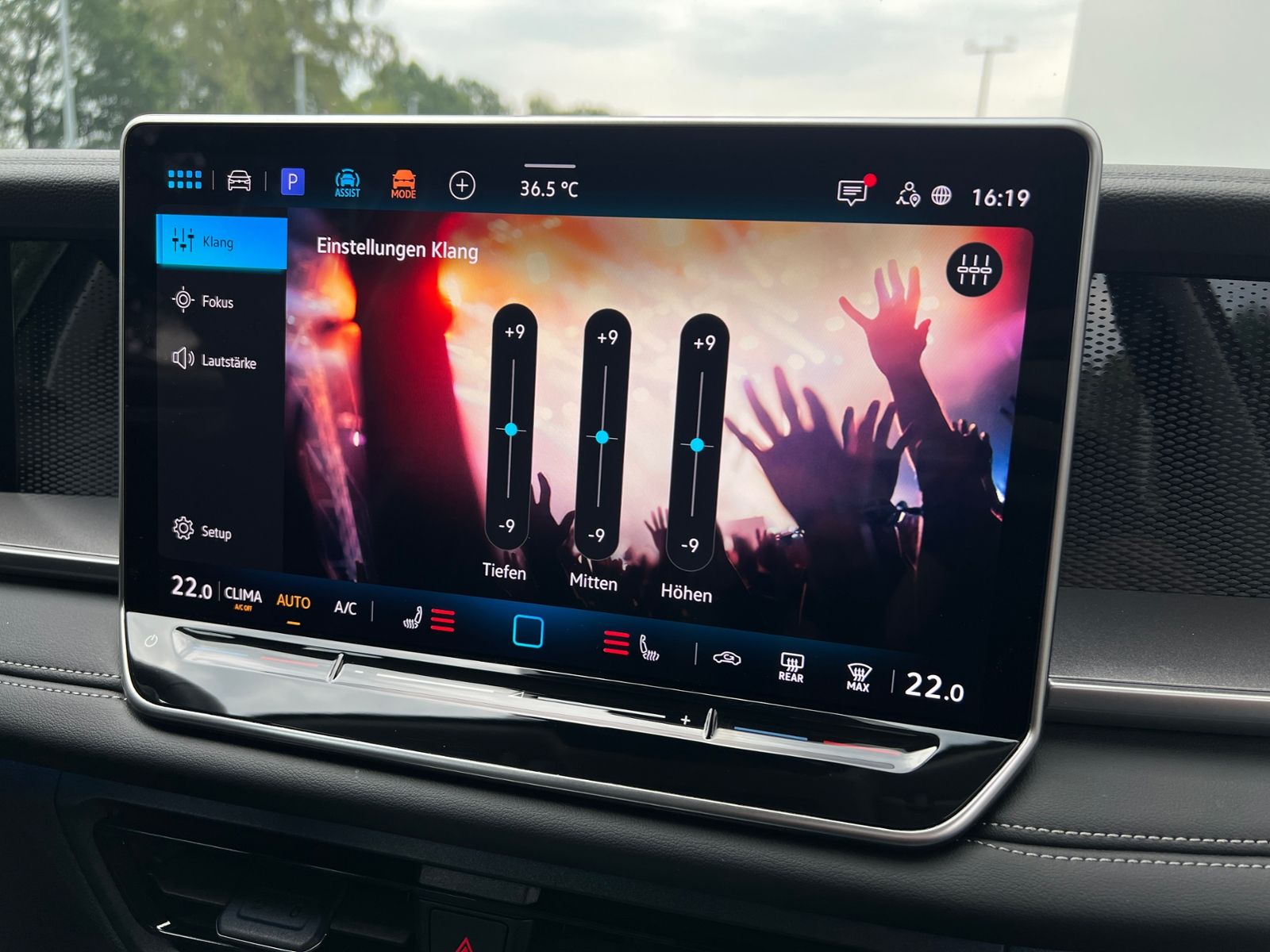 Fahrzeugabbildung Volkswagen Tayron Life 1.5 eTSI DSG *AHK,7-Sitzer,LED,Kamer