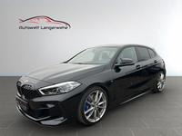 BMW M135 i xDrive*Navi*RFK*SHZ*8-Fach*2.Hand*