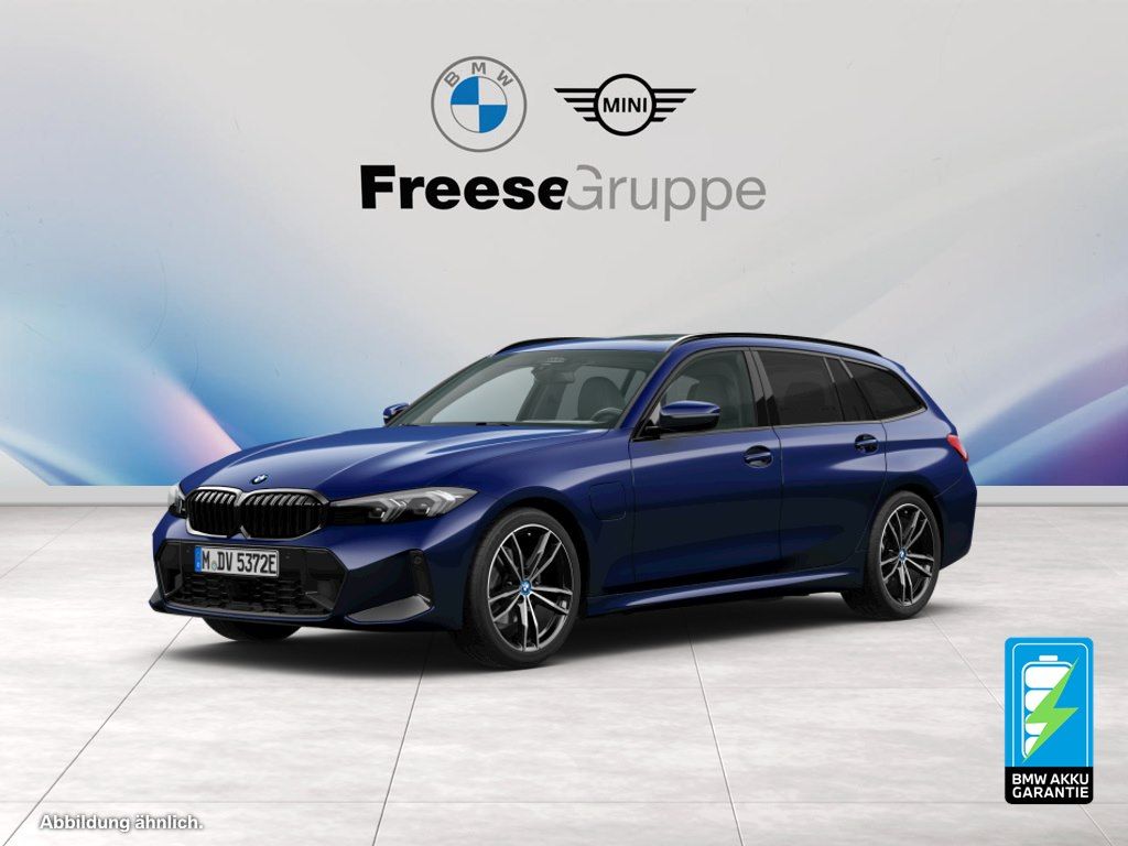 Image of BMW 330