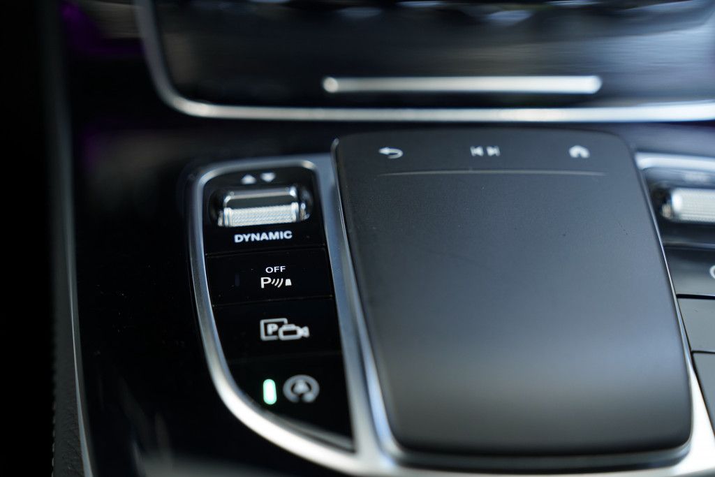 Mercedes Benz E 220
