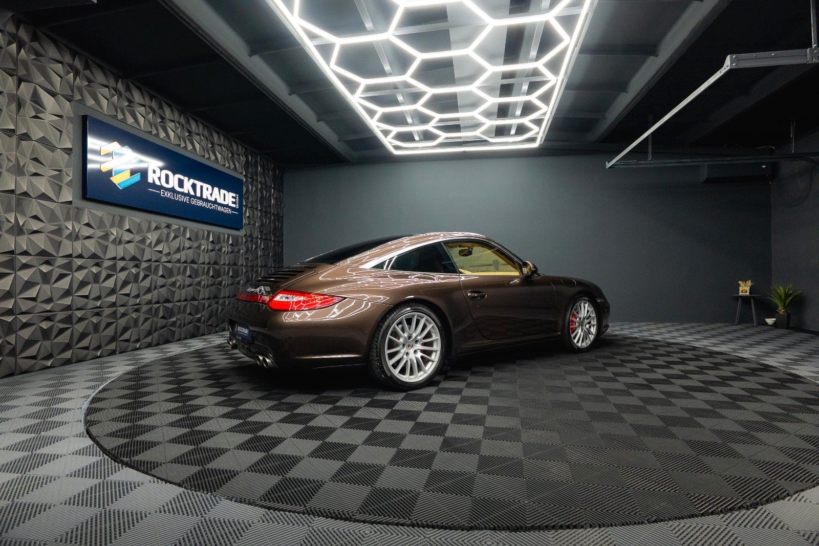 Fahrzeugabbildung Porsche 997.2 911 Targa 4 S | 1.Hand | PDK | 385PS | LED