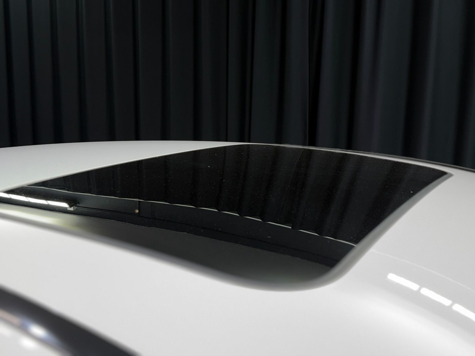 Fahrzeugabbildung Mercedes-Benz GLC 300 d Coupe 4Matic |AMG-LINE|AHK|PANO|LED