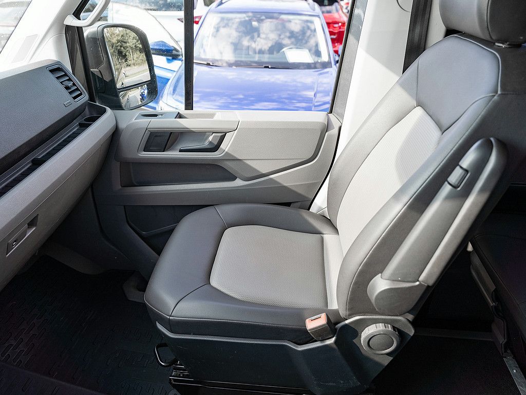 Fahrzeugabbildung Volkswagen Crafter 2.0 TDI PLUS Mixto L2H2 AHK NAVI KAMERA