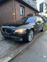 BMW 730d|Schiebedach|4xSitzheizung|spurhal... - BMW 730 in Oberhausen
