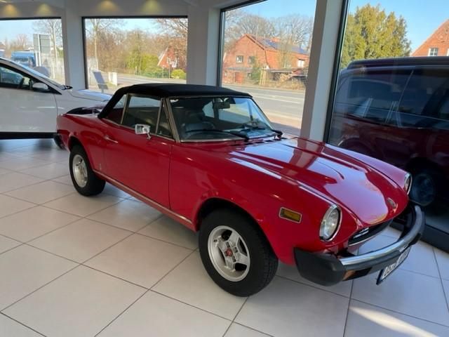 Fiat 124 Spider sehr gepflegter Spider 124 H-Kennzeic