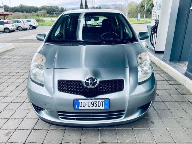 Toyota Yaris 1.0 5 porte Sol