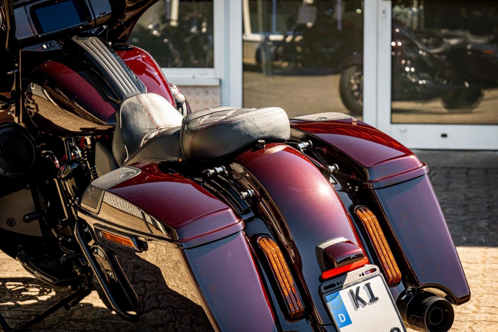 Fahrzeugabbildung Harley-Davidson CVO STREET GLIDE 117 FLHXSE