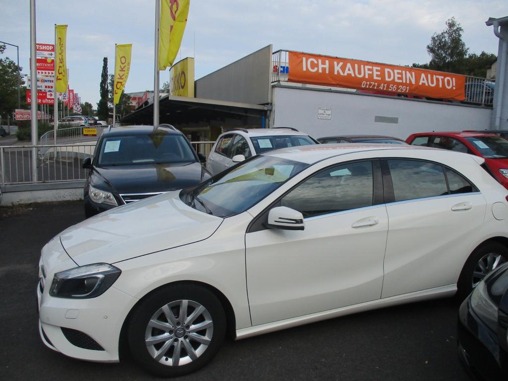 Mercedes-Benz A 180