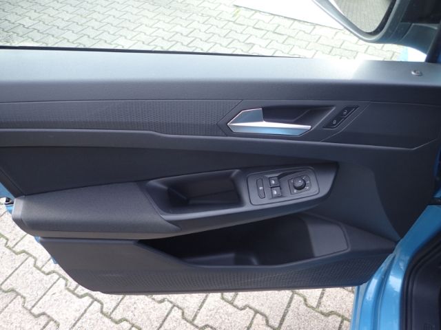 Fahrzeugabbildung Ford Tourneo Connect Titanium 7-Sitzer Panorama Navi