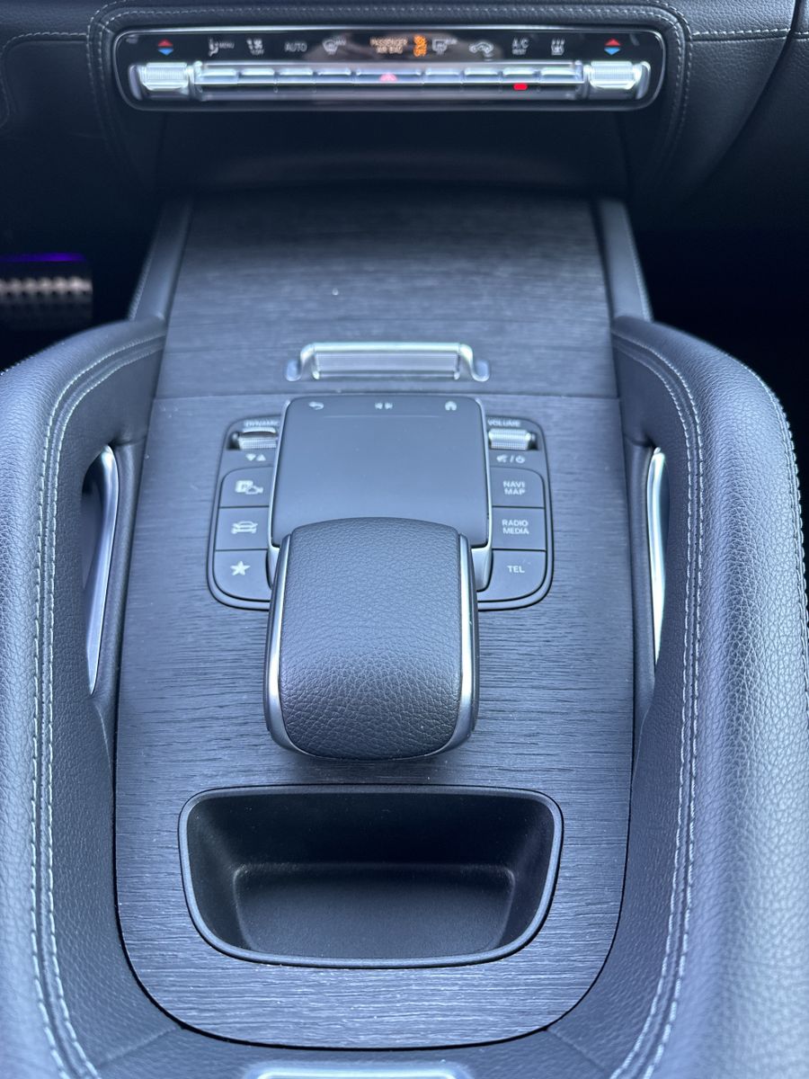 Fahrzeugabbildung Mercedes-Benz GLE 350de 4Matic AMG-Line NAV+LED+360°+DISTRONIC