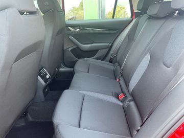 Skoda Octavia Combi 1.5 TSI Essence *KLIMA*SHZ*DAB*PDC