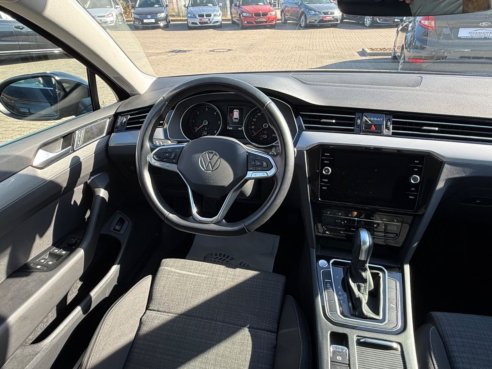 Passat Variant Business*2.0 TDI-150-PS*NAVI*1.HA