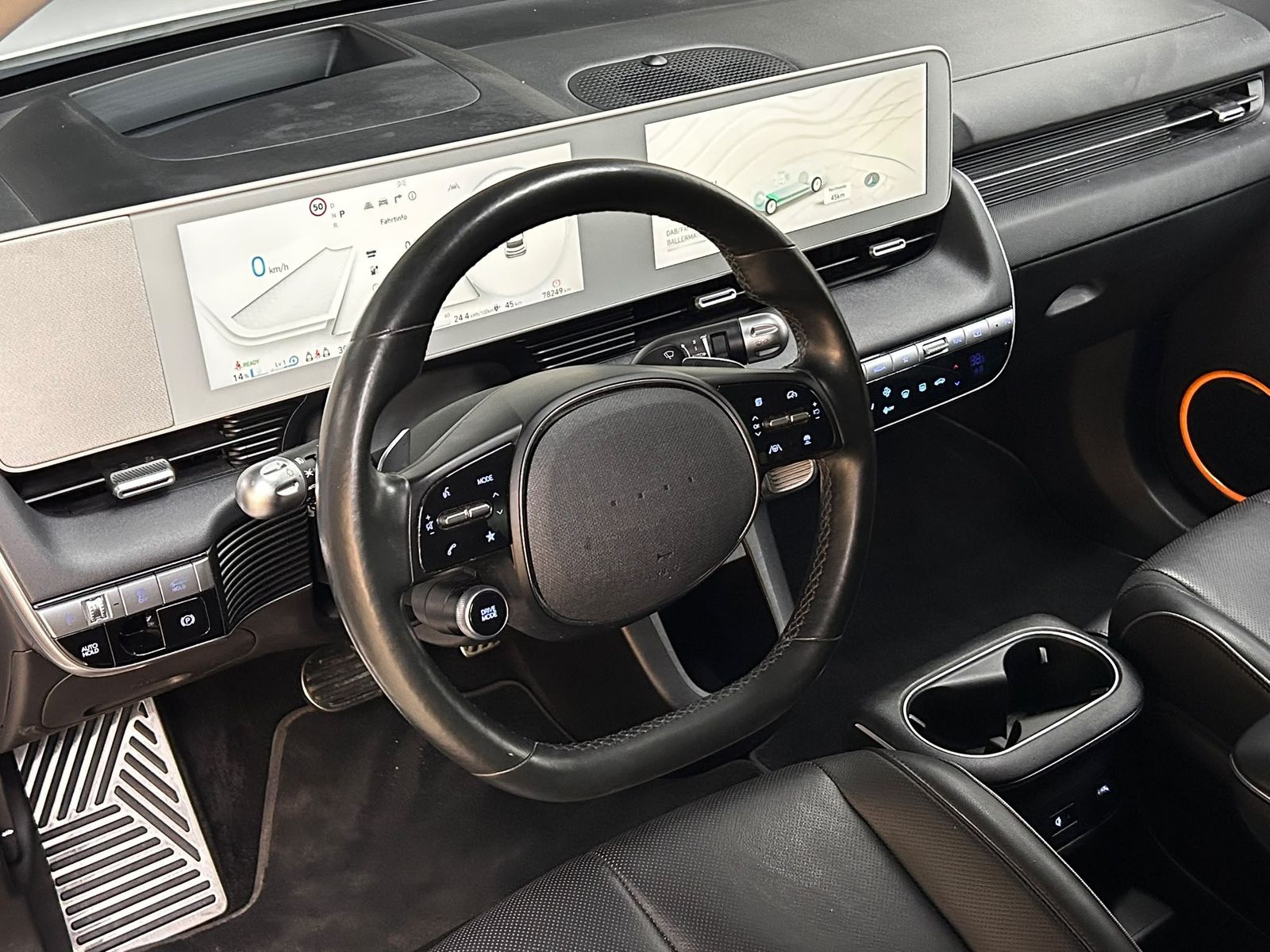 Fahrzeugabbildung Hyundai Ioniq 5 Uniq RELAX+LED+NAVI+BOSE+360+ACC+AHK+WP+