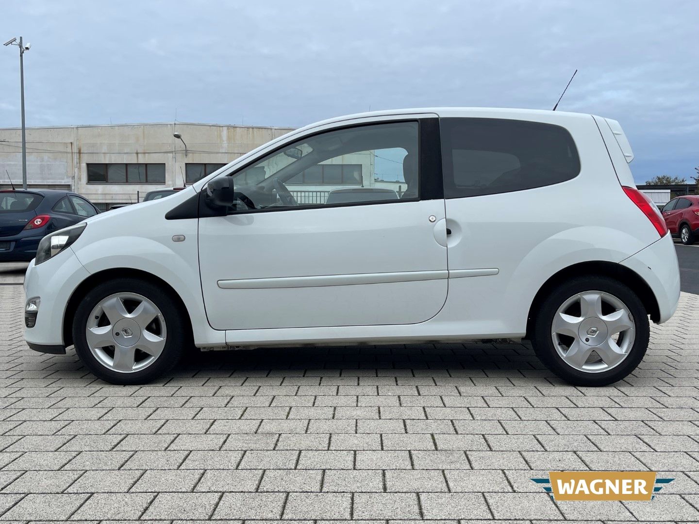 Fahrzeugabbildung Renault Twingo Dynamique Tempomat Klimaanlage