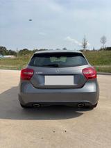 Mercedes-Benz A 180 StreetStyle*Automatik*PDC*Einparkhilfe - Mercedes-Benz A 180 Gebrauchtwagen in Nürnberg