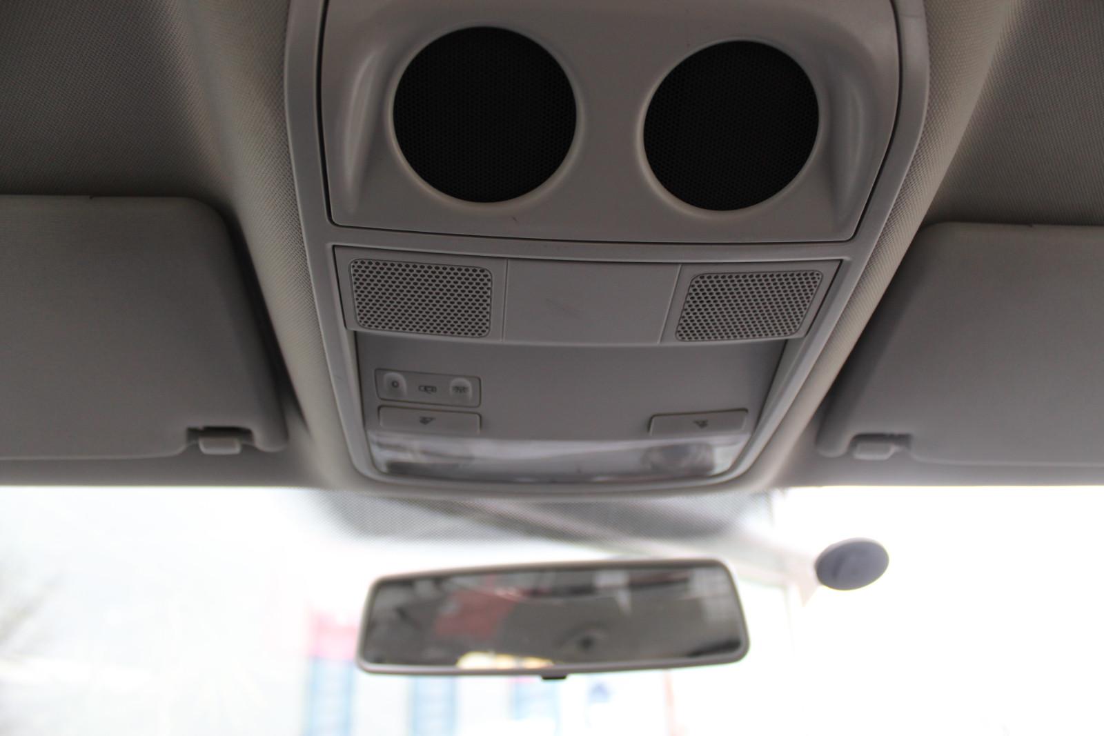 Volkswagen Golf 2009 — photo 15