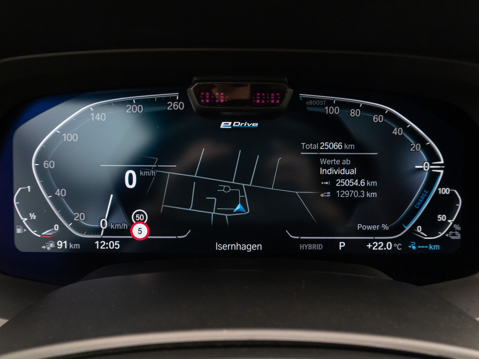Fahrzeugabbildung BMW X5 xD45e M Sport 360° Laser SoftCl HUD DAB HiFi