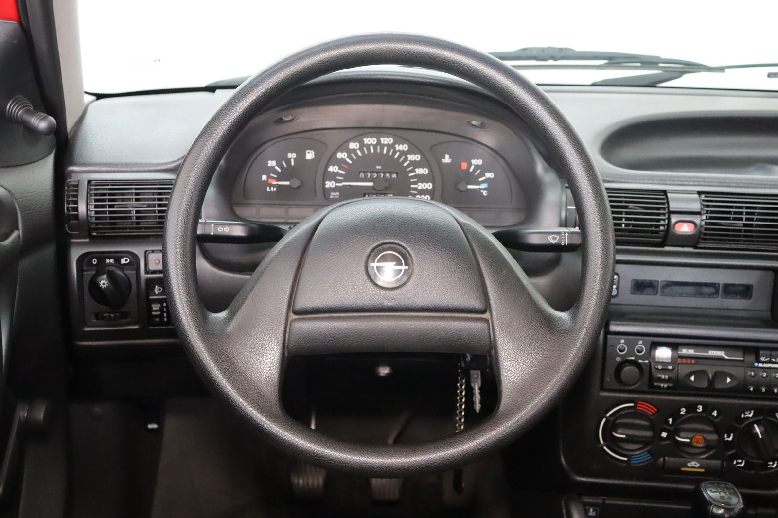 Fahrzeugabbildung Opel Astra 1.4 GL * 1.Hand* wenig Km * HU/AU neu