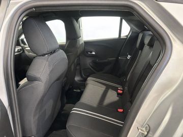 Fotografie 13 des Opel Corsa 1.2 Direct Injection Turbo Automatik GS