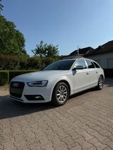 Audi A4 B8 2.0Tdi Avant Quattro 1.Hand Euro 6 - Audi A4: 8e