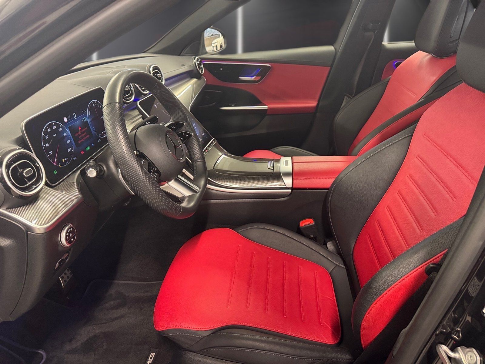 Fahrzeugabbildung Mercedes-Benz C 300 e AMG*Digital Light*Distronic*Soundsystem*