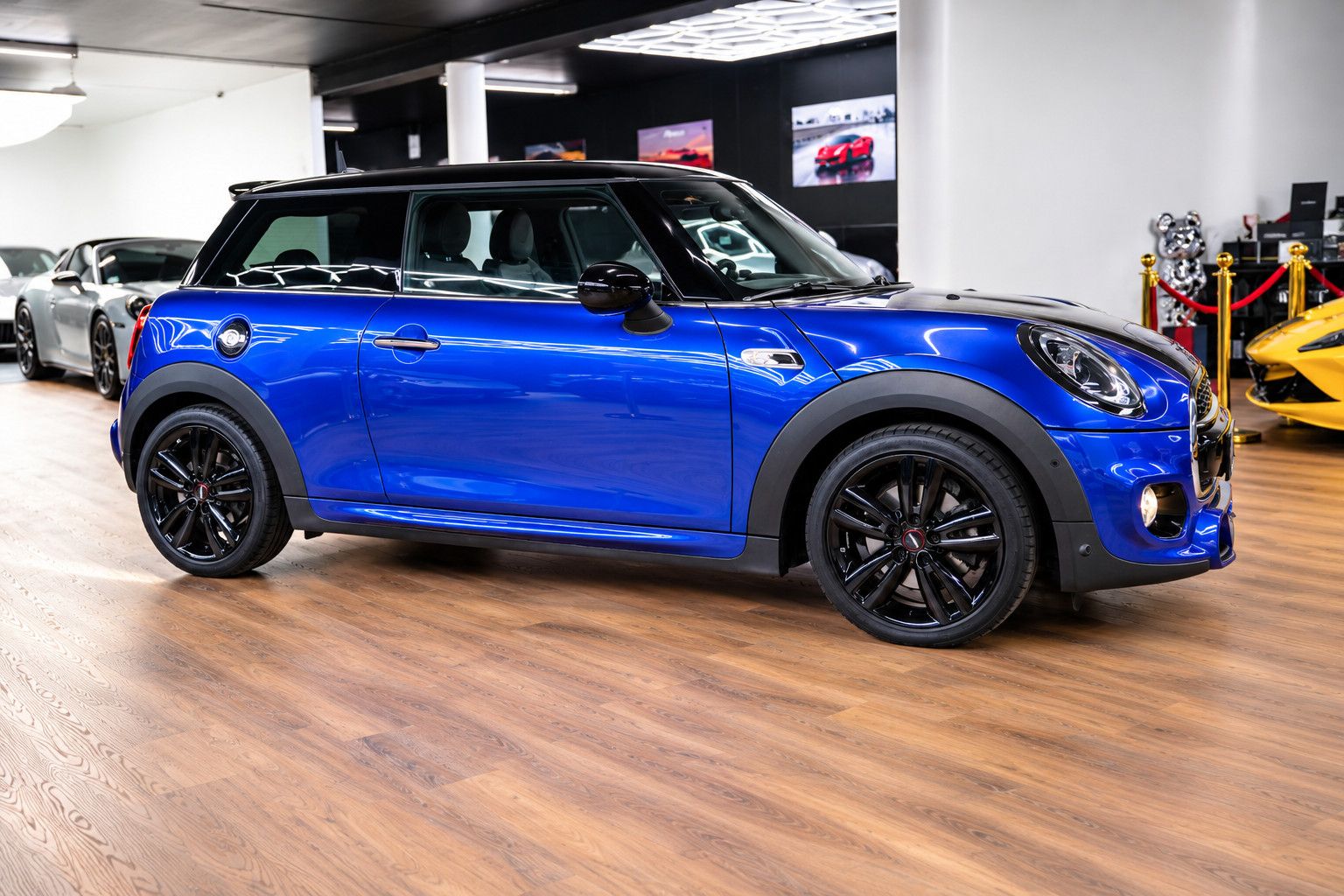 Fahrzeugabbildung MINI Cooper S John Cooper Works*SHZ*LED*AppleCarPlAY