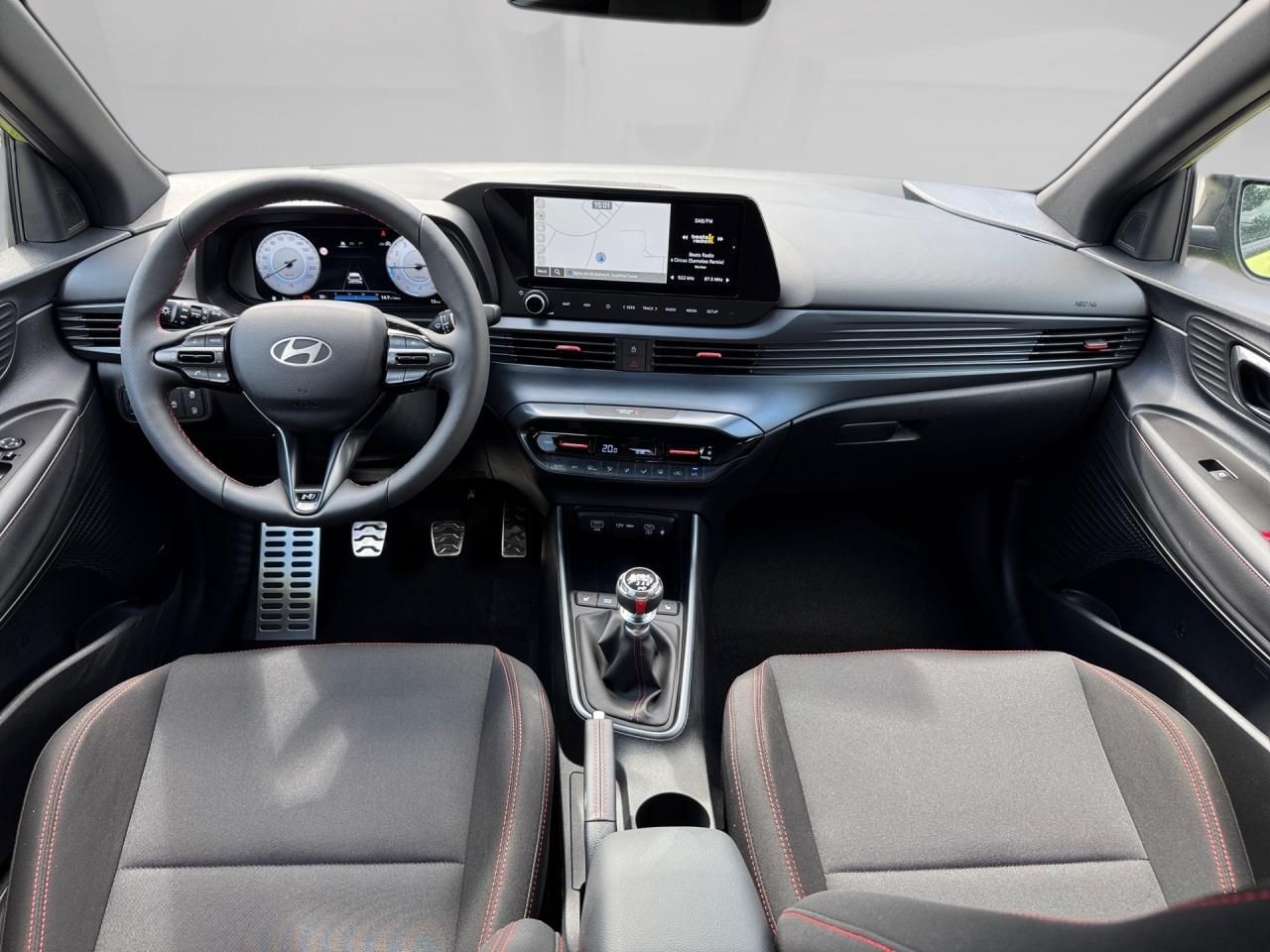 Fahrzeugabbildung Hyundai i20 N-LINE *Smartpaket*Dachlack.* NAVI*SHZ*