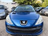 Peugeot 206+*FACELIFT*77TKM/KLIMA/2.HAND/SERVO/TÜV 01-27 - Peugeot 206 Gebrauchtwagen
