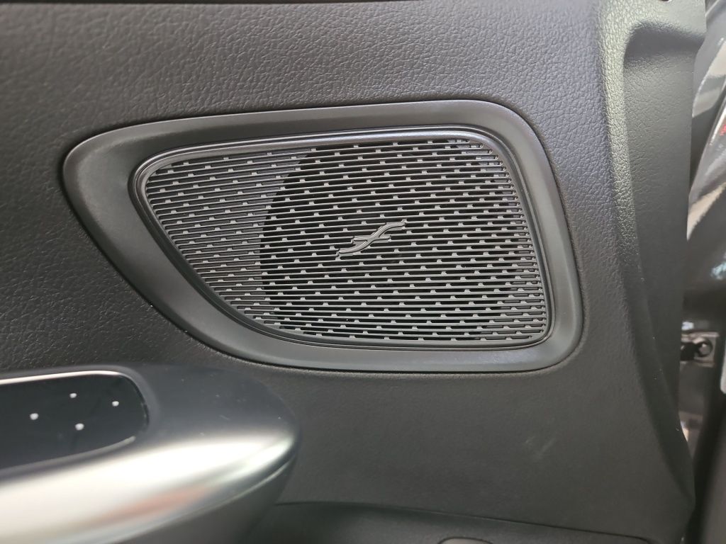 Fahrzeugabbildung Mercedes-Benz C 180 T Avantg. Distronic+ Sitzklima 360° Ambie.