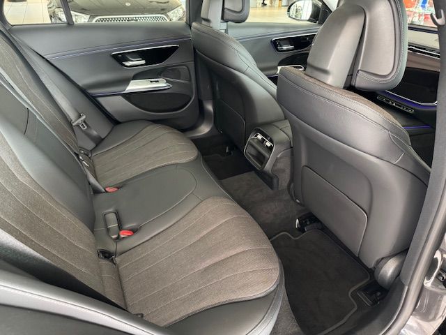 E 220 d T Avantgarde 214 Int/Ext Pano AHK Winter