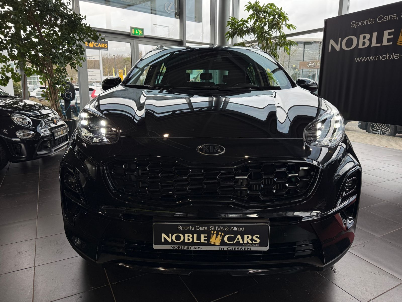 Fahrzeugabbildung Kia Sportage Black Edition AWD JBL LED NAVI