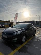 Hyundai i30 1.6 CRDi  110 PS - Hyundai i30 mit Diesel-Antrieb: Kleinwagen