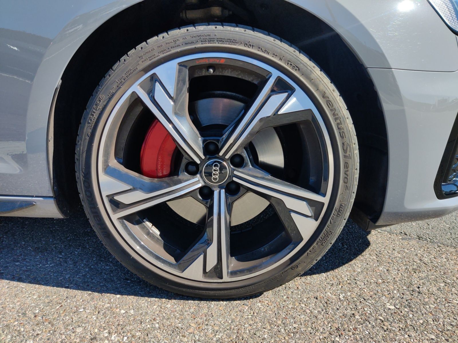 Audi A4 Avant 45 TFSI q. S-Tronic S-Line AHK Pano foto 17