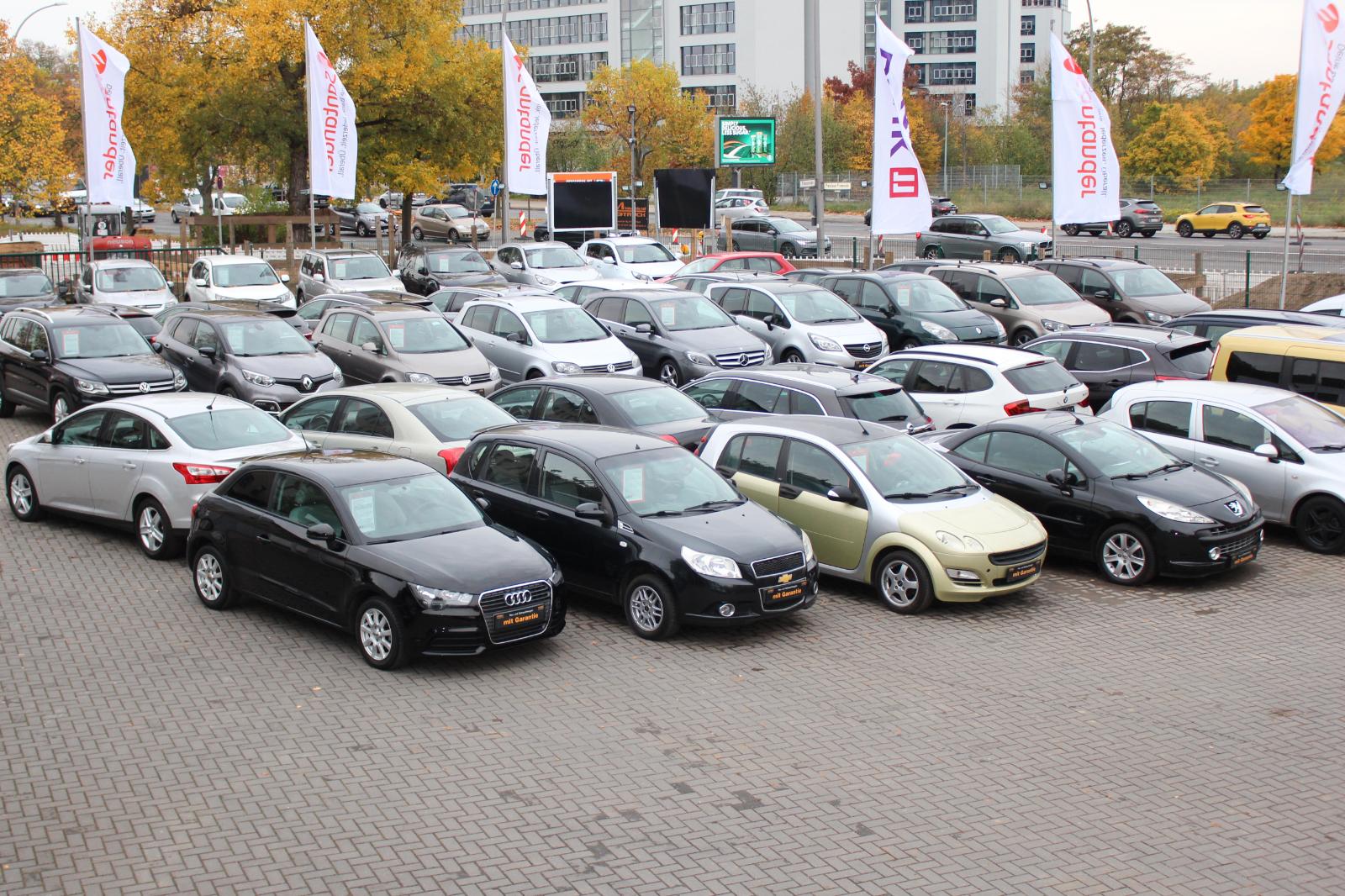 showroom-image-top