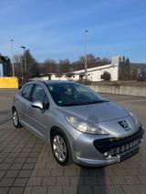 Peugeot 207 Sport 120 VTi Sport - Peugeot 207: Vti Sport