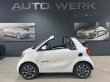 Smart fortwo cabrio passion*NAVI*SHZ*KLIMAAUTO*LED*LMF - Smart ForTwo in Dresden