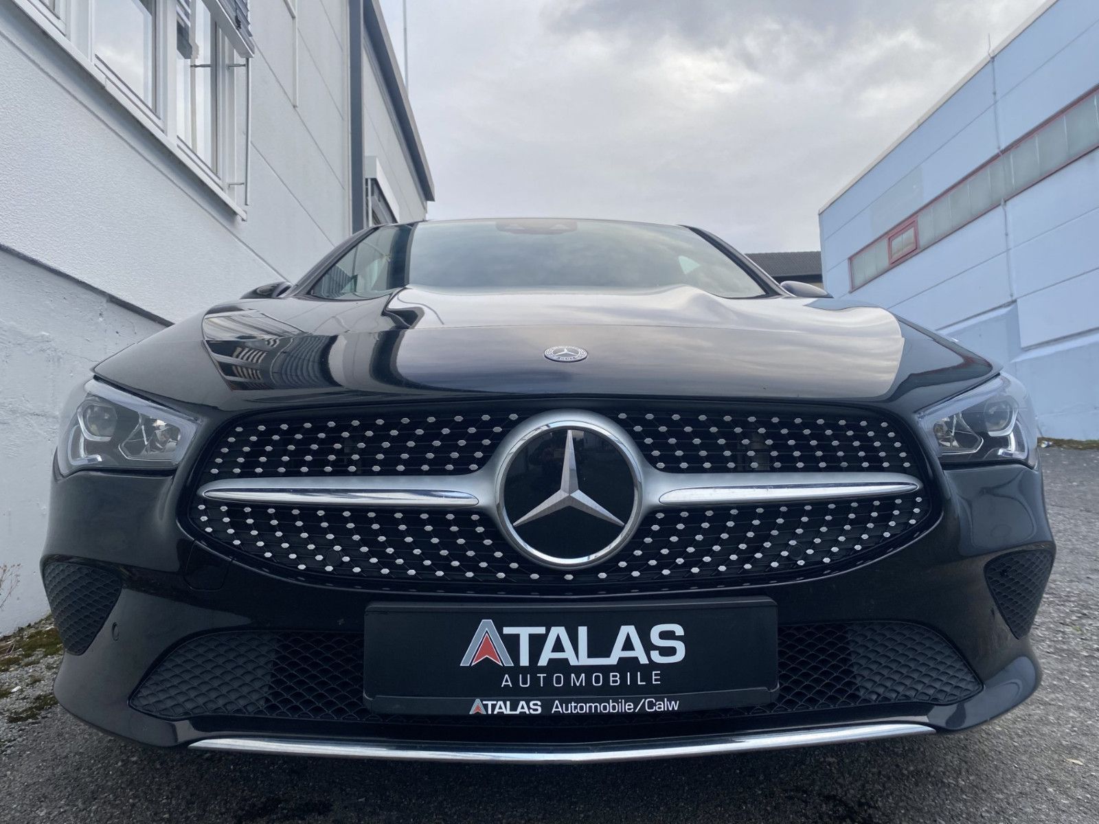 Mercedes-Benz CLA 250 e LED-Ambiente-High-End foto 3