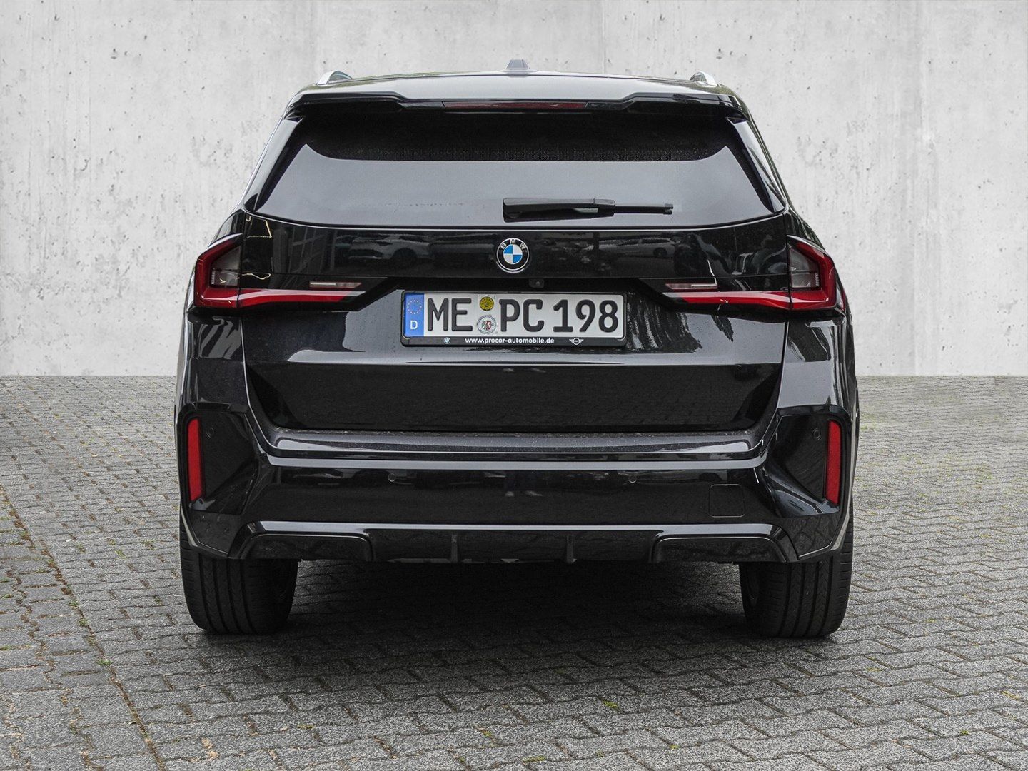 BMW X1 xDrive23d M Sport HUD AHK 360°KAM RFK NAVI foto 4