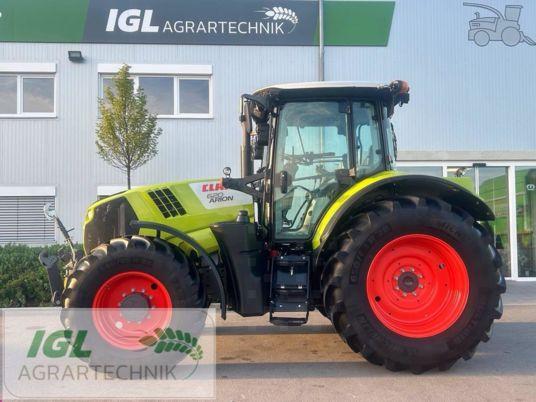 Claas Arion 620