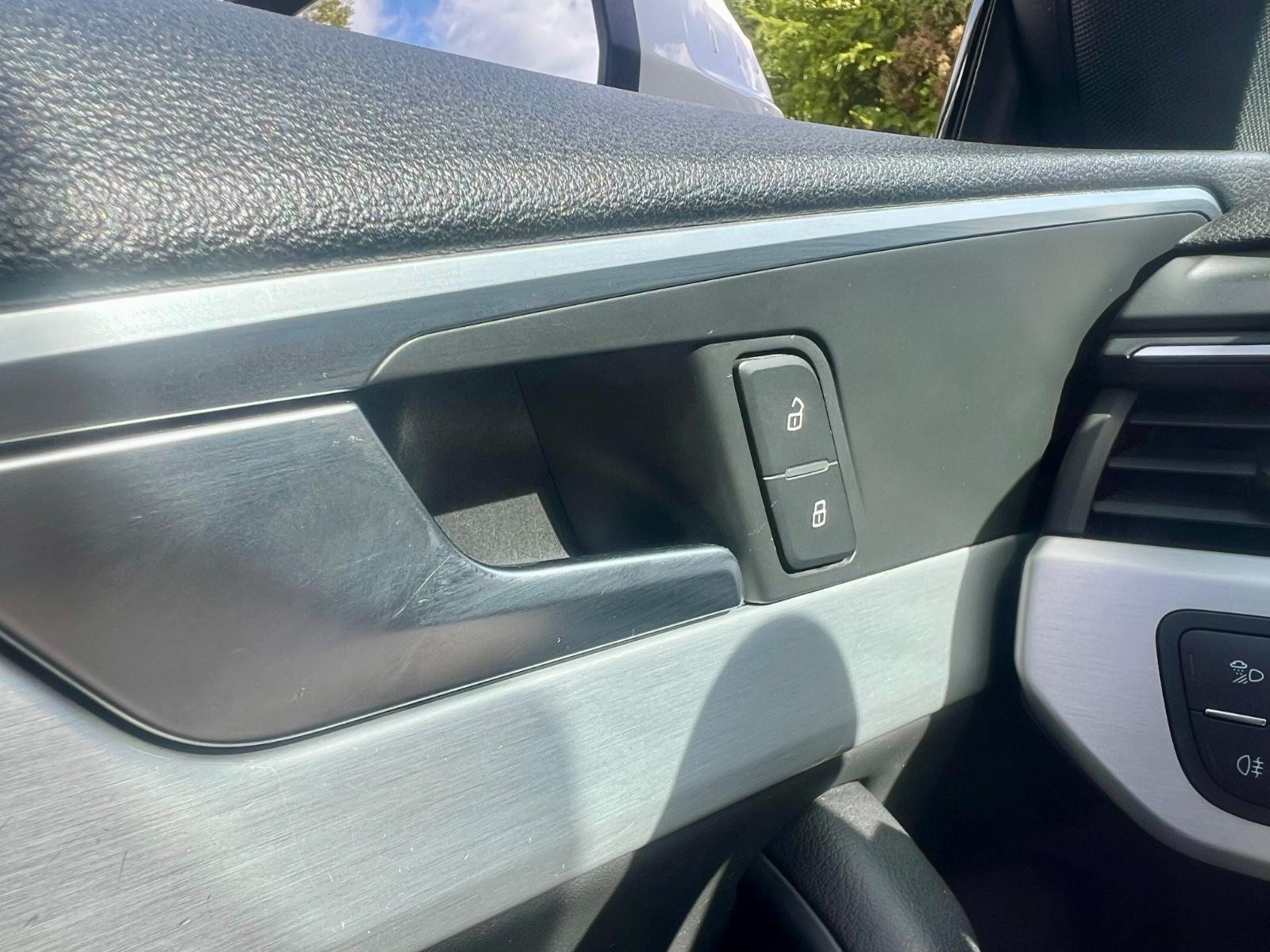 Audi A5 Sportback 40TFSI S-Line /Digit.Cockpit/Scheck