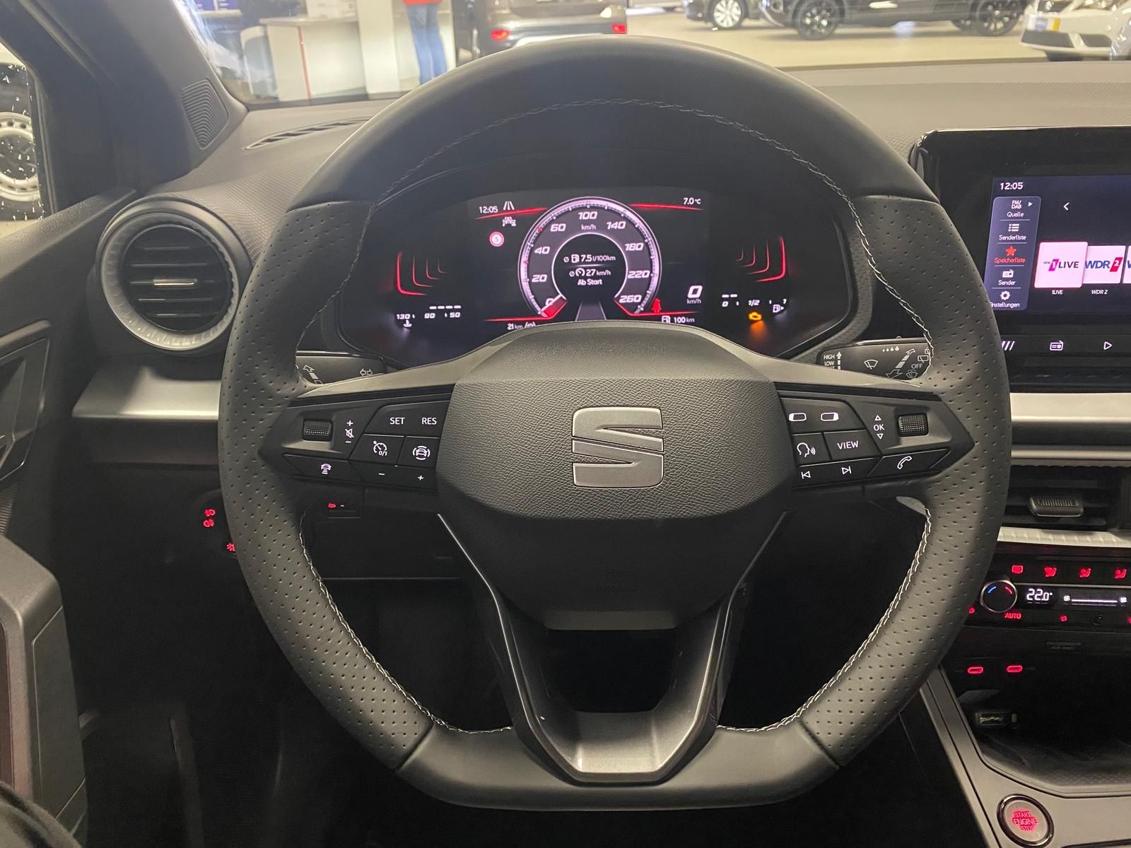 Fahrzeugabbildung SEAT Ibiza 1.0 TSI 1.0 TSI FR 5 J.GARANTIE+ACC+KAMERA