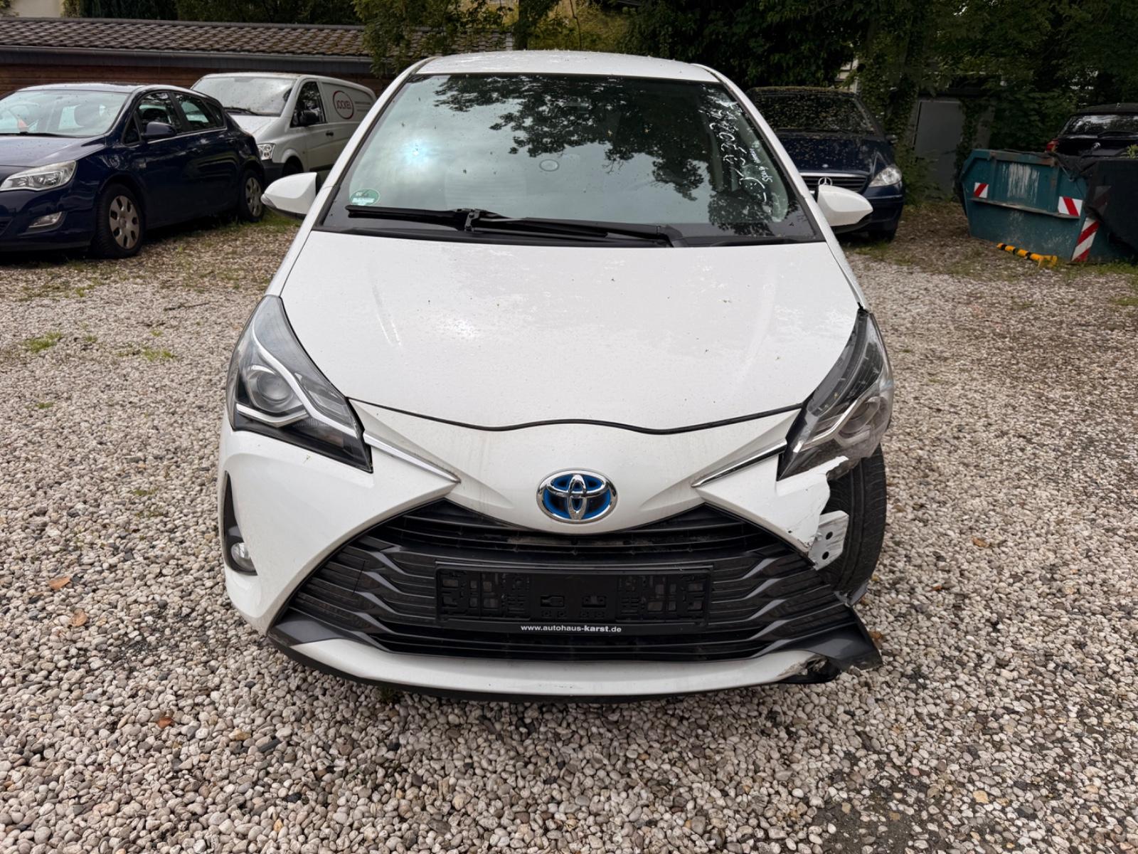 Toyota Yaris Hybrid Y20 Club *R-Kamera,Sitzheitzung*