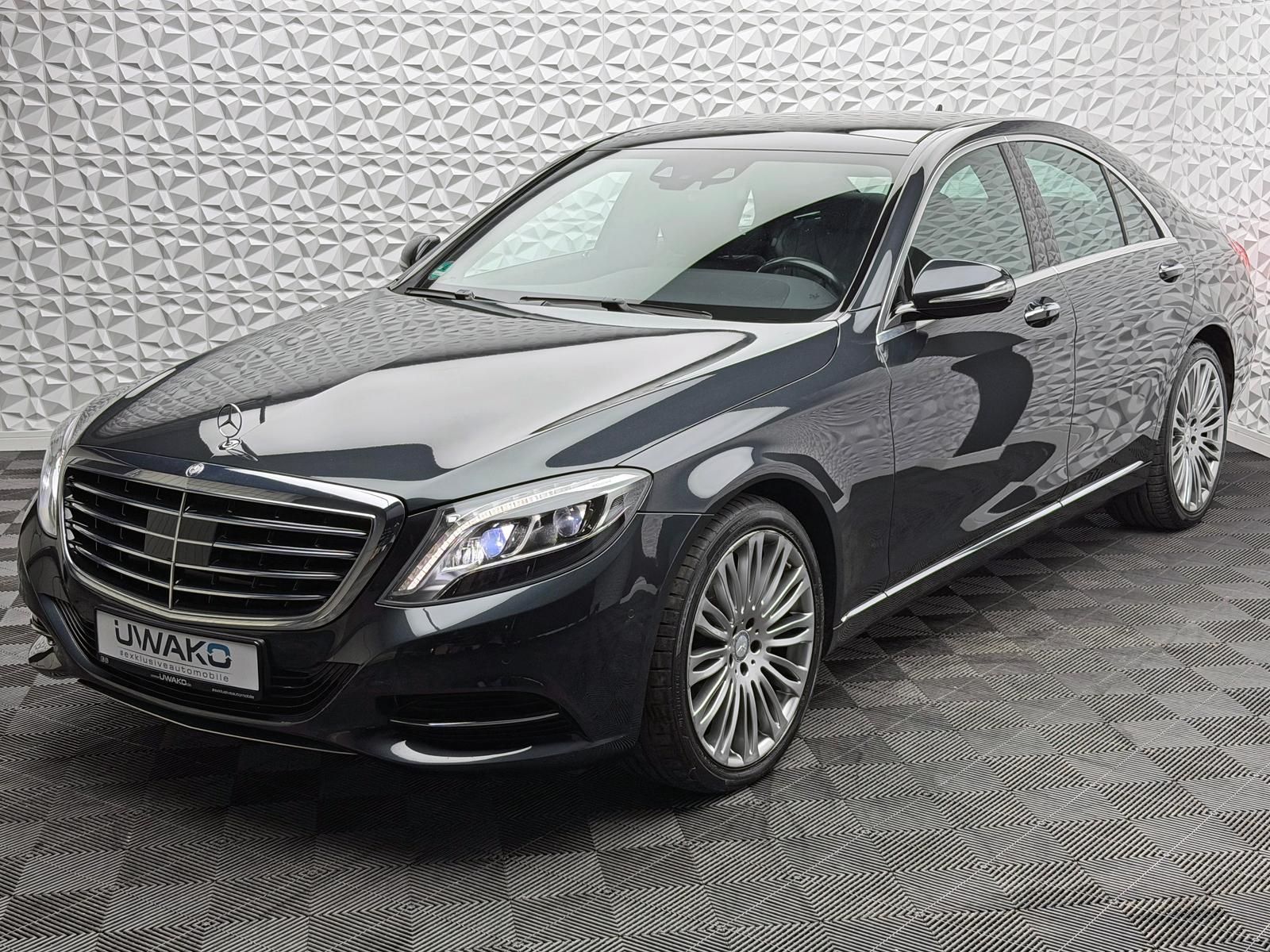 Fahrzeugabbildung Mercedes-Benz S350 3.0 CDI BLUETEC/4MATIC/DISTRO/PANO/AIRMATIC
